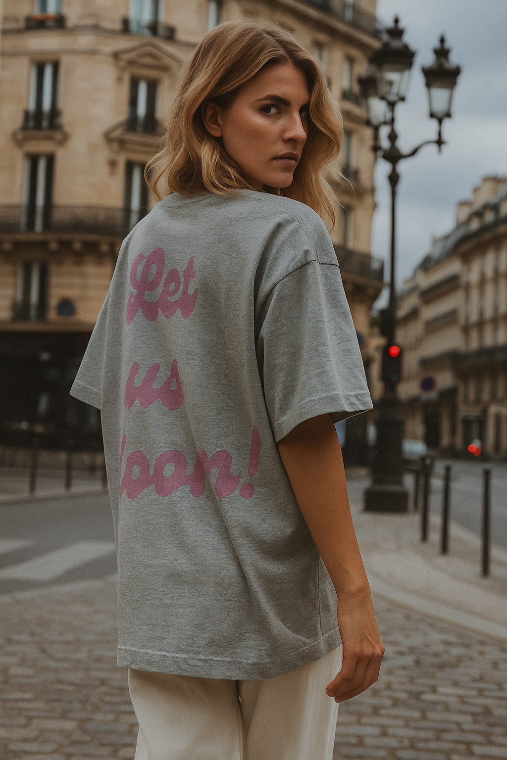Bloomy Tee - Oversized Shirt