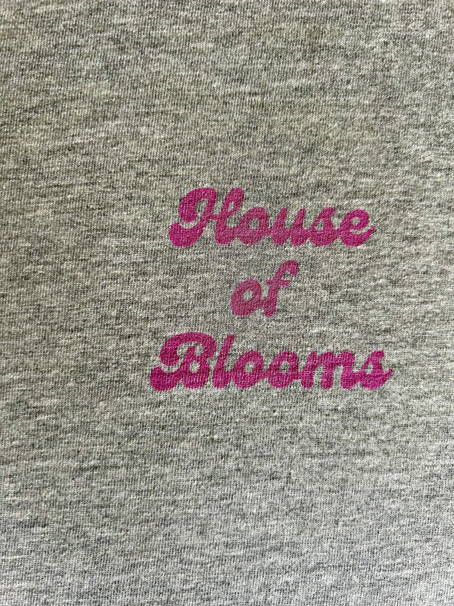 Bloomy Tee - Oversized Shirt