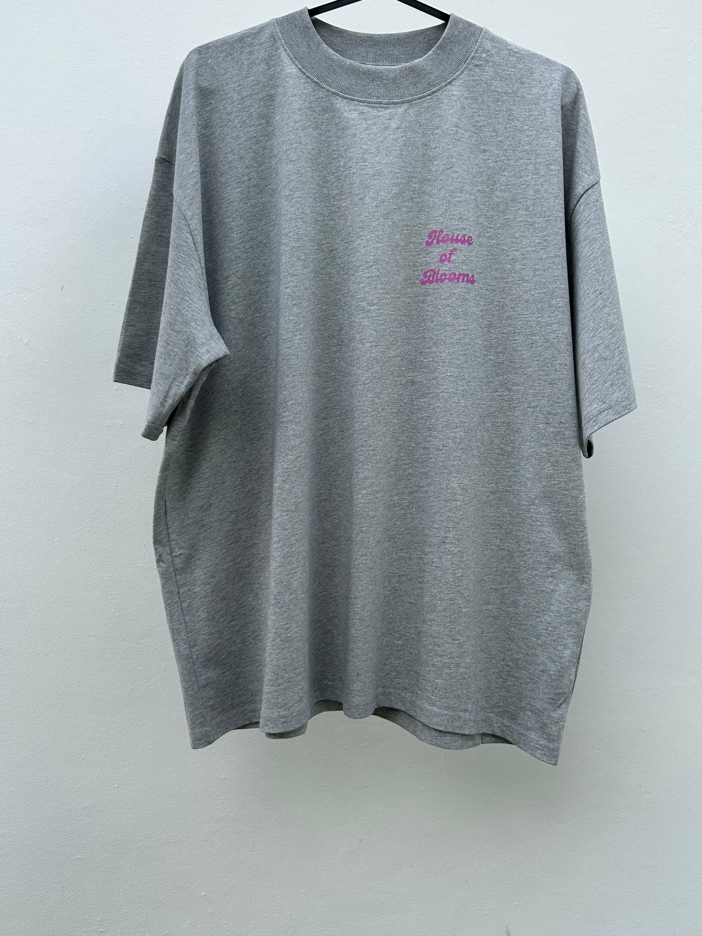 Bloomy Tee - Oversized Shirt